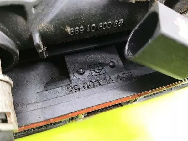 Insugningsgrenrör OEM 06D133340 VW Passat B6 2.0 FSI image 4