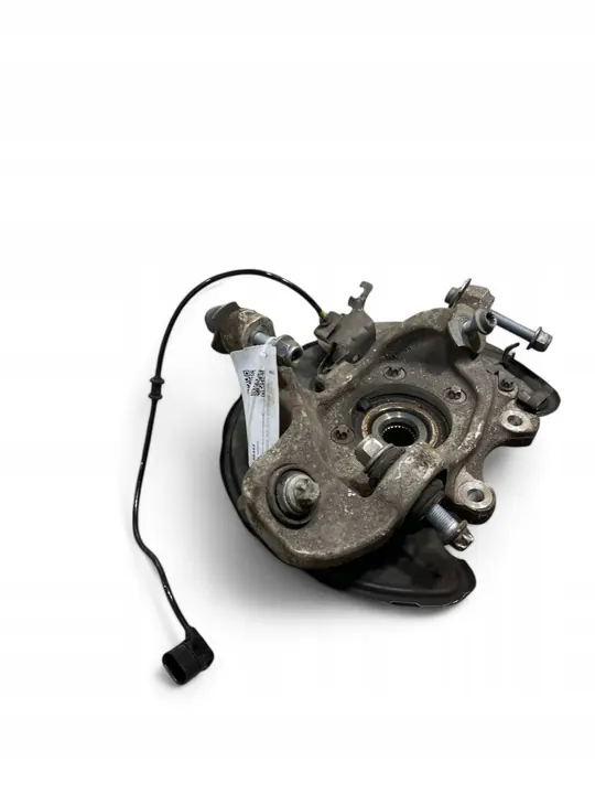 Mercedes-Benz GLC X253 C253 2018 Mozzo ruota posteriore image 2