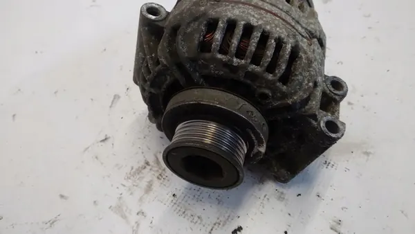 DACIA LOGAN I 1.6 Vaihtovirtageneraattori 8200438148 image 2