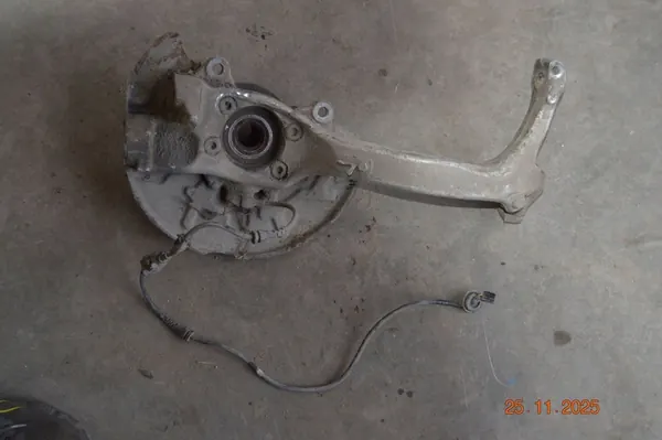 Audi A4 S4 B6 B7 Mozzo Direzione Sinistro OE 8E0407241B image 4