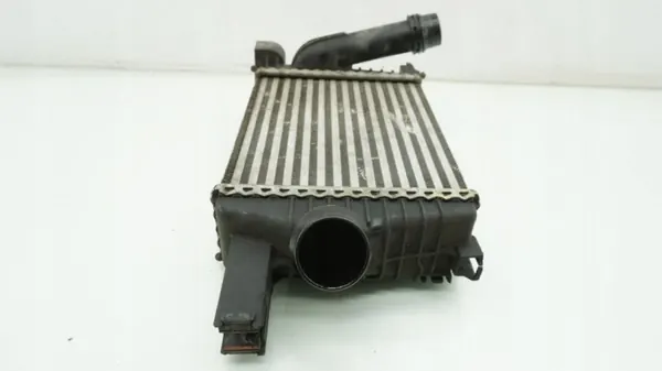 Renault Captur I 1.5 dCi Intercooler OEM 144961381R image 4