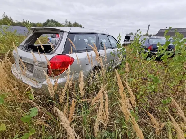 Motor de arranque Subaru Legacy 2003 2.0L 23300AA450 image 9