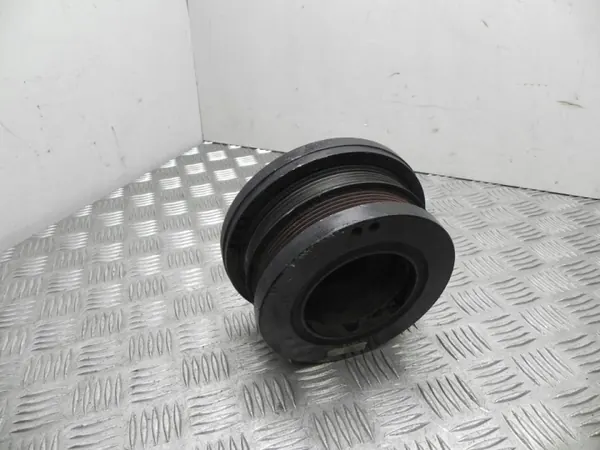 BMW X5 2007 poelie OEM 24789055 - Gebruikt onderdeel image 2
