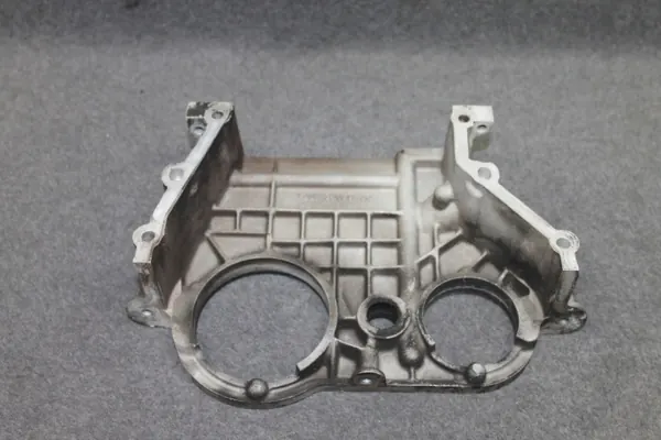 Couvercle de distribution BMW S62B50 OEM 1407320 - Occasion image 5