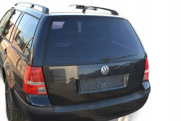 VW Golf 4 Kombi Bakluckeglas OEM LC9Z - Begagnad image 2
