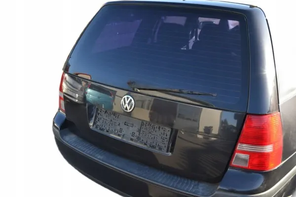 VW Golf 4 Kombi Bakluckeglas OEM LC9Z - Begagnad image 3