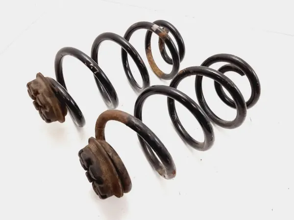 Nissan Qashqai Takaosan jousituen OEM MAM52648 image 3