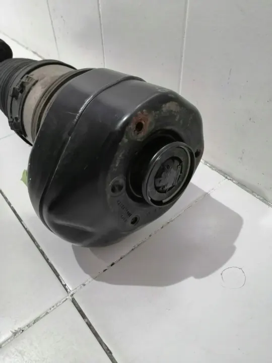 Begagnad BMW OE Fram Höger Luftfjädring Stötdämpare image 9