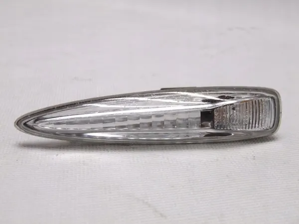 OEM KIERUNEK BŁOTNIKA LEWY PRZÓD Aile Lexus LS IV image 3