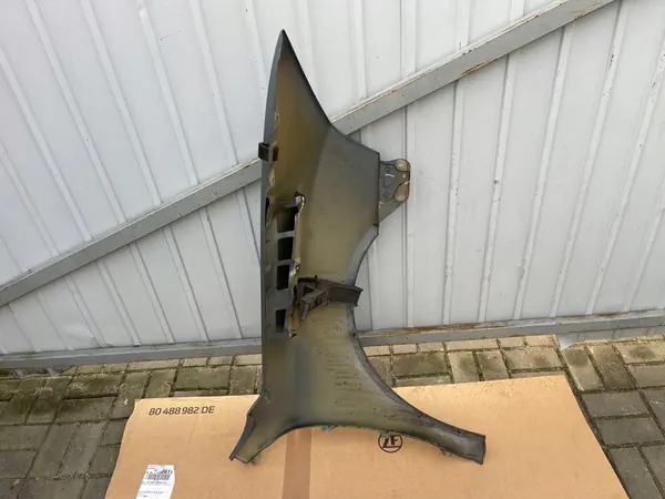 Parafango anteriore sinistro SKODA OCTAVIA II 9151 Argento 04-12 image 6