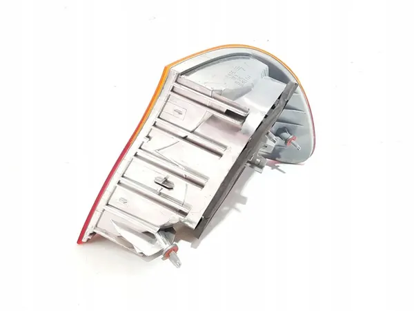 Lámpara Trasera Izquierda BMW 3 (E46) 1999 OEM 062430 image 6