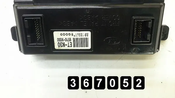 Kia Ceed Näyttöruutu OEM 957101H300 Käytetty image 5
