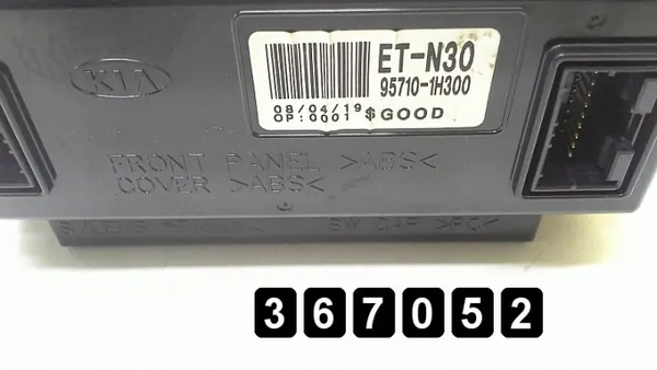 Kia Ceed Näyttöruutu OEM 957101H300 Käytetty image 6