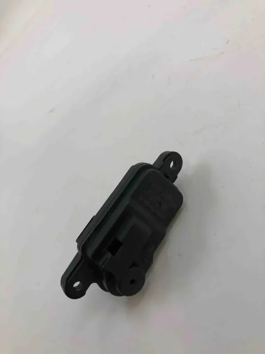 Tampa de combustível com chave OEM 8V0862159A Cupra image 3