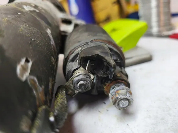 Arrancador AVENSIS T25 COROLLA E12 2.0 D4D OEM image 9