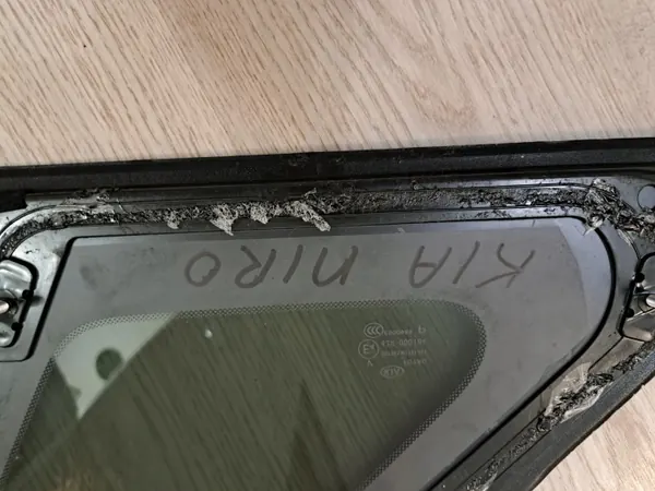 Kia Niro taka vasen kori lasi OEM 87810-G5000 image 4