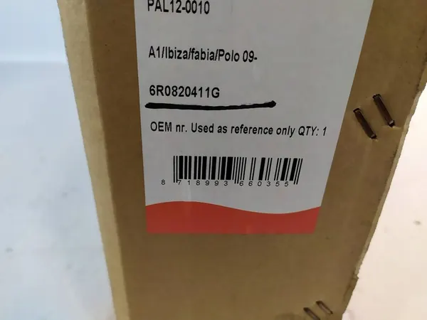 Audi A1 1.6 TDI Jäähdytin 6R0820411G image 4