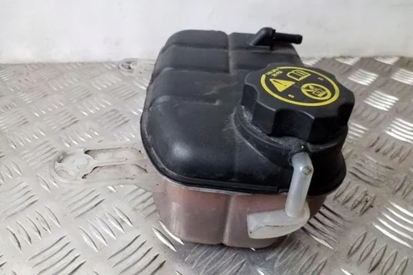 Expansietank OPEL MOKKA 1.7L diesel 2013 image 2