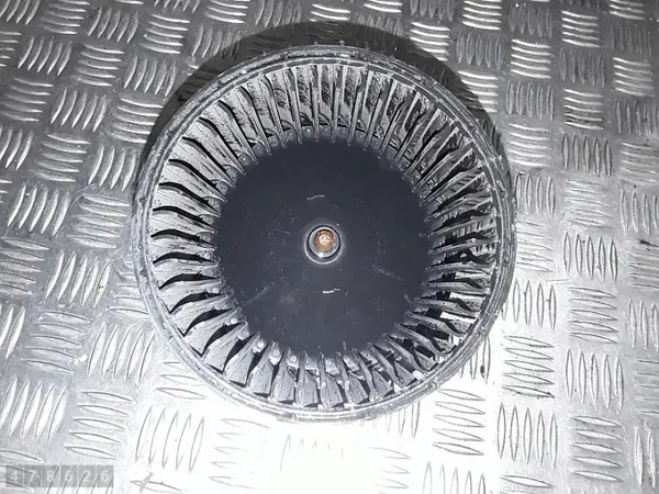 Nissan Leaf verwarmingsblazermotor OEM T1033023H image 4