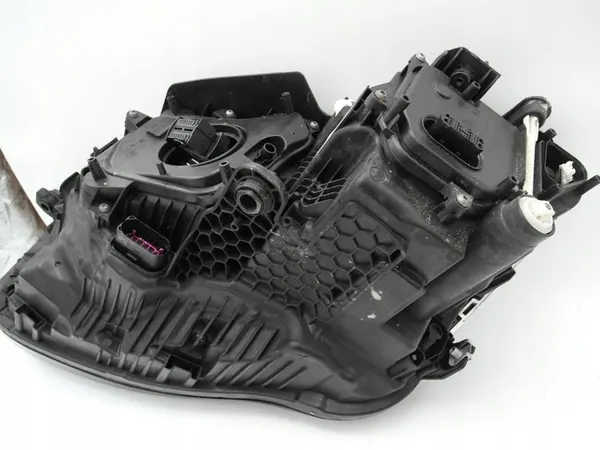 Farol Full LED Direito VW Touareg III 761941114 image 10