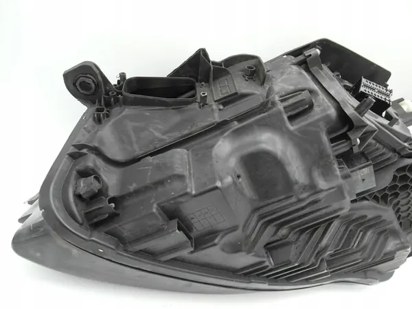 Farol Full LED Direito VW Touareg III 761941114 image 9