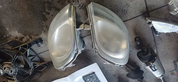 VIVARO TRAFIC Faro Reflector Derecho OEM image 2