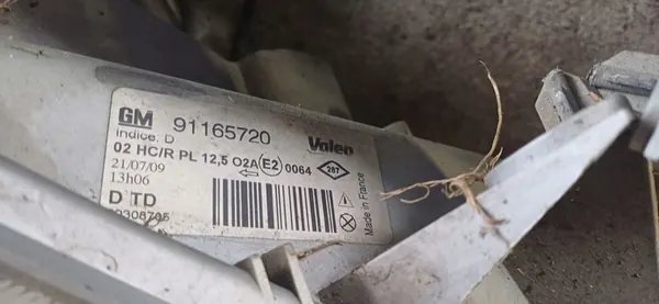 VIVARO TRAFIC Faro Reflector Derecho OEM image 3