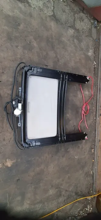 SZYBERDACH VOLVO XC90 OEM Schiebedach - Gebraucht image 4