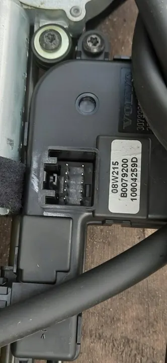 SZYBERDACH VOLVO XC90 OEM Schiebedach - Gebraucht image 5
