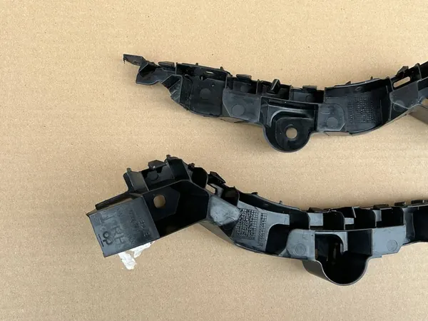 SEAT IBIZA V Deslizamento de Para-choque Traseiro Direito Esquerdo OEM image 2