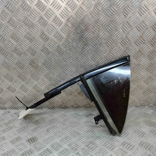 Vasen Takalasi OEM A1177300318 Mercedes CLA Coupé image 2