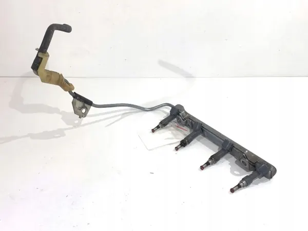Ruiskutusputki OEM 23250-0T110 Toyota Corolla E21:lle image 2