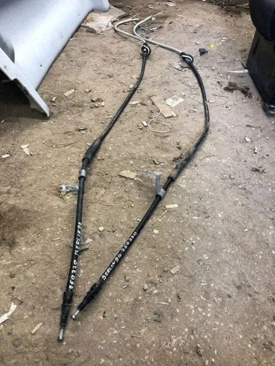 Käsisijarrun kaapeli OEM 9813924080 Citroën Berlingolle image 2