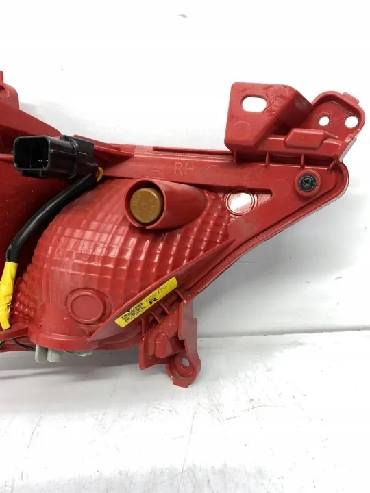 Luz trasera derecha OEM 92406N750 Hyundai Tucson IV image 6