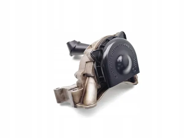 VW Beetle Oljetank 1.4 TSI 2013 03C115251AE image 5