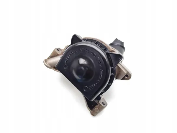 VW Beetle Oljetank 1.4 TSI 2013 03C115251AE image 6