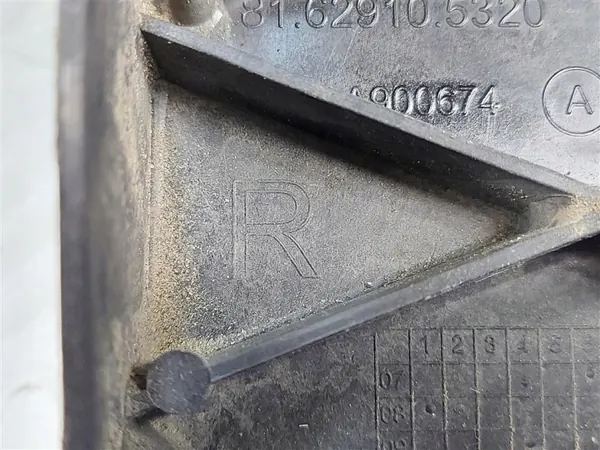 Yläspoilerin Kiinnike Oikea OEM 81629105320 MAN TGX image 3