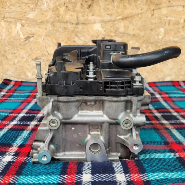 Culasse Opel Astra J 1.6 CDTI OEM 555 968 85 image 4