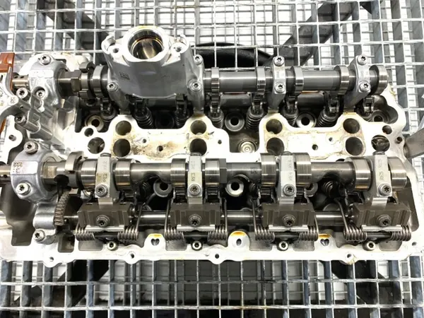 Culasse gauche OEM 7852462 BMW G30 4.4L 625CH image 3