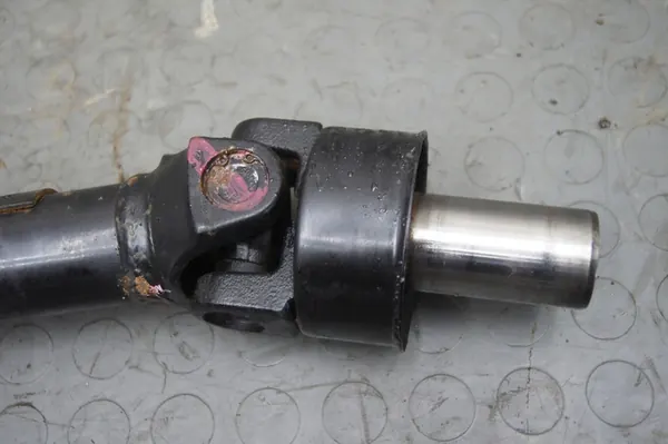 Framdrivningsaxel 2.5 D L200 IV image 3