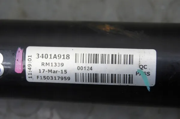 Framdrivningsaxel 2.5 D L200 IV image 4