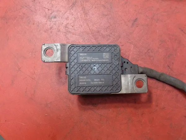 Sensor NOx Audi A4 A5 2.0 TDI DET 2018 image 3