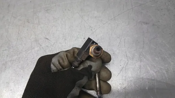 Avgastemperatursensor Audi A8 D3 OE 038906088A image 6