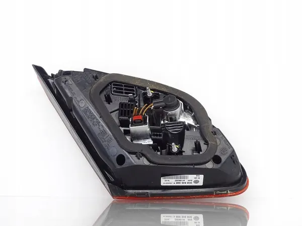 Luz trasera derecha VW Passat CC Lift image 6