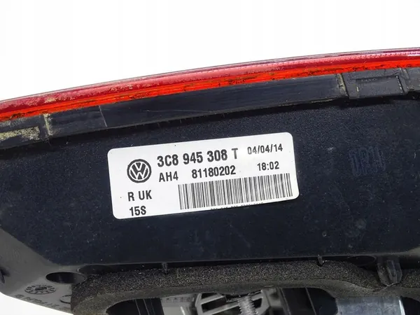 Luz trasera derecha VW Passat CC Lift image 7