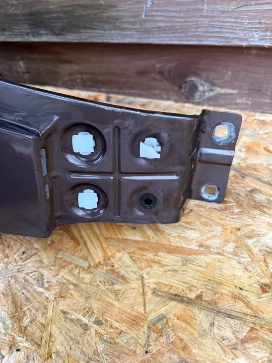 Höger framskärm VW Touareg II 2010-2018 image 8