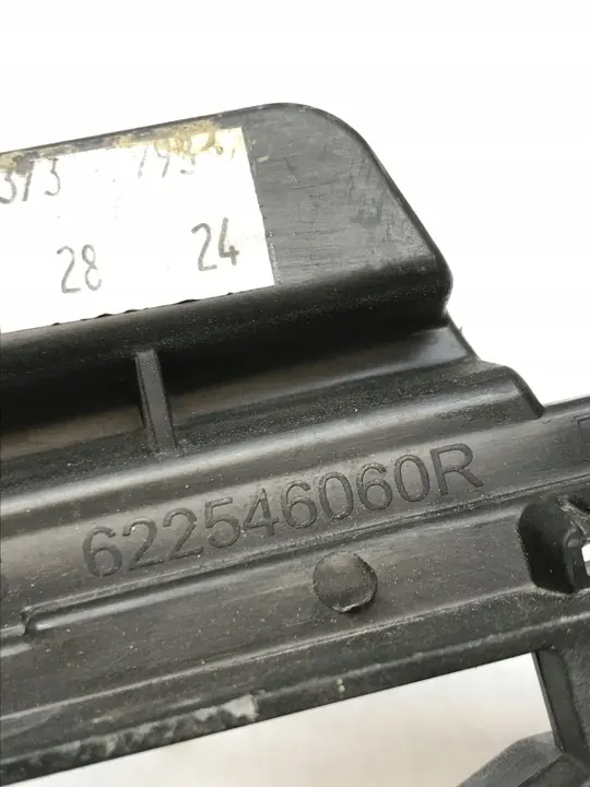 Griglia Anteriore Dacia Logan Sandero 21 OEM 622546060R image 9