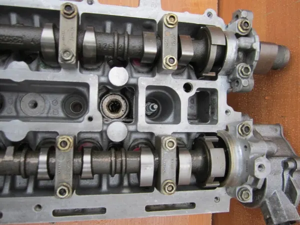 Kamaxlar OEM RFCJ5E6090FB för Ford 2.0 EcoBoost image 4