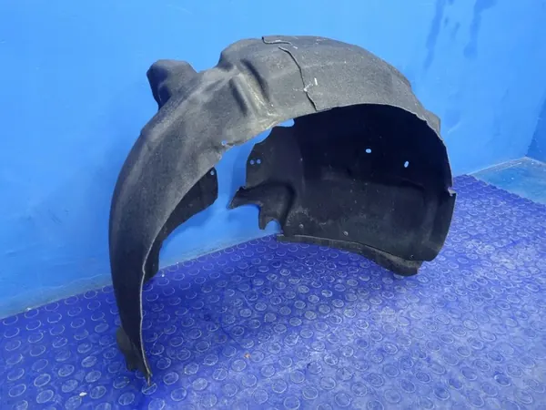 AUDI A5 8T Right Front Wheel Arch Cover OEM 8T0821172M image 3