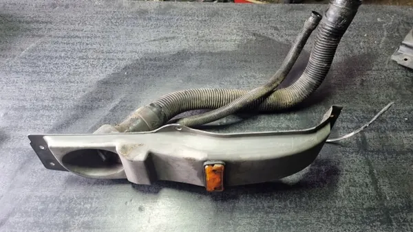 Iveco Daily brandstofvulpijp slang OEM 504076008 image 2